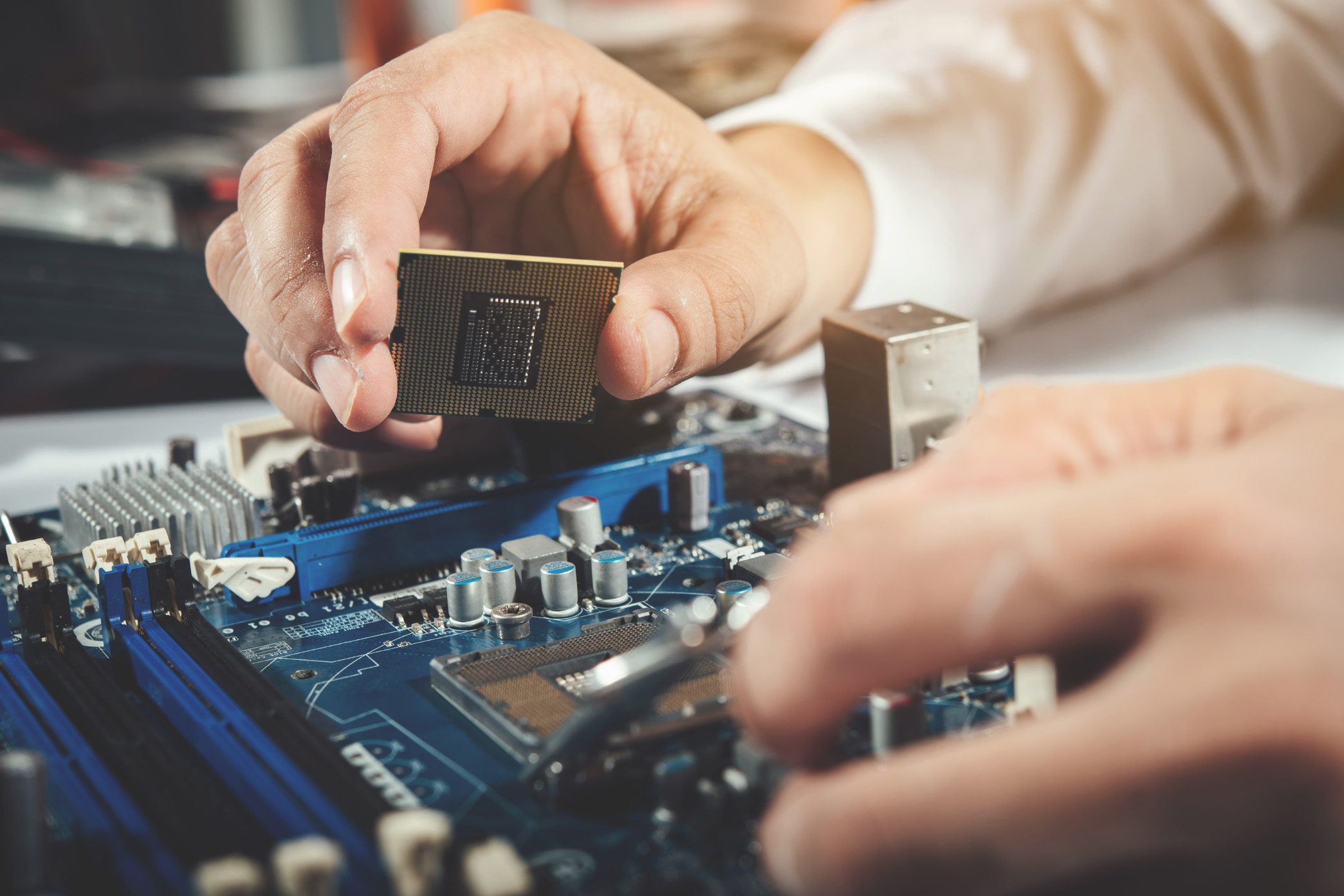 10 Réparation ordinateur, PC, Mac, MacBook à Chambéry